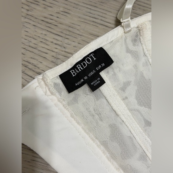 NEW BARDOT Ivory Lace Oskar Bodysuit / Corset Busier Sexy Top - Size 6/S Bridal - Picture 10 of 14